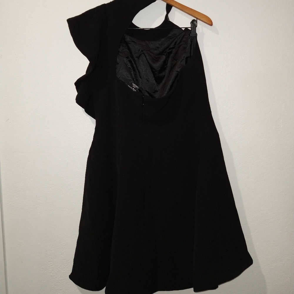 One-Shoulder Ruffle Fit & Flare Dress - Black - Picture 9 of 10